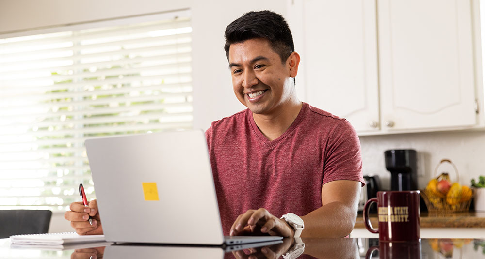 W. P. Carey Student Laptop Program